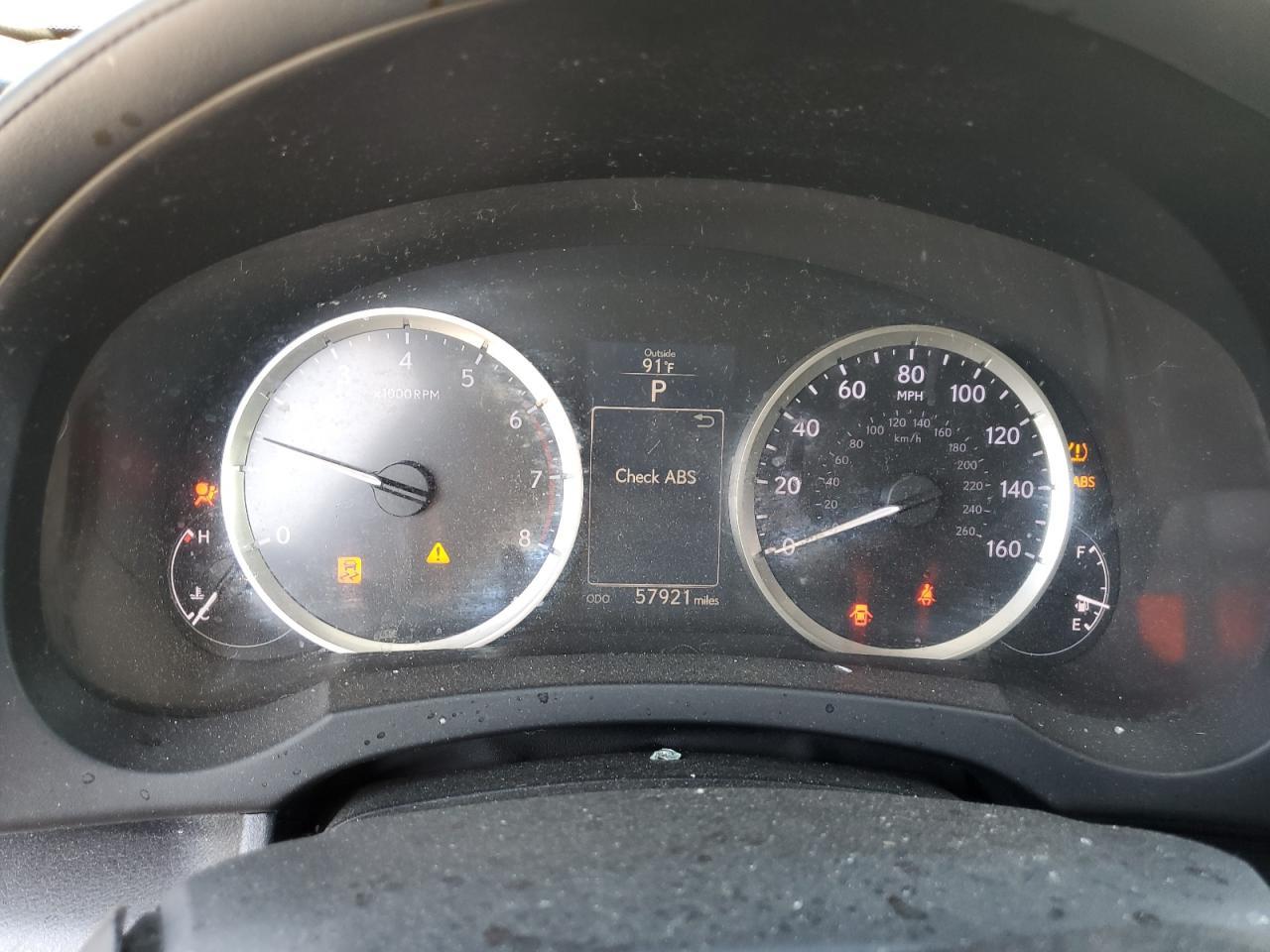 2016 Lexus Is 200T - zdjęcie 9