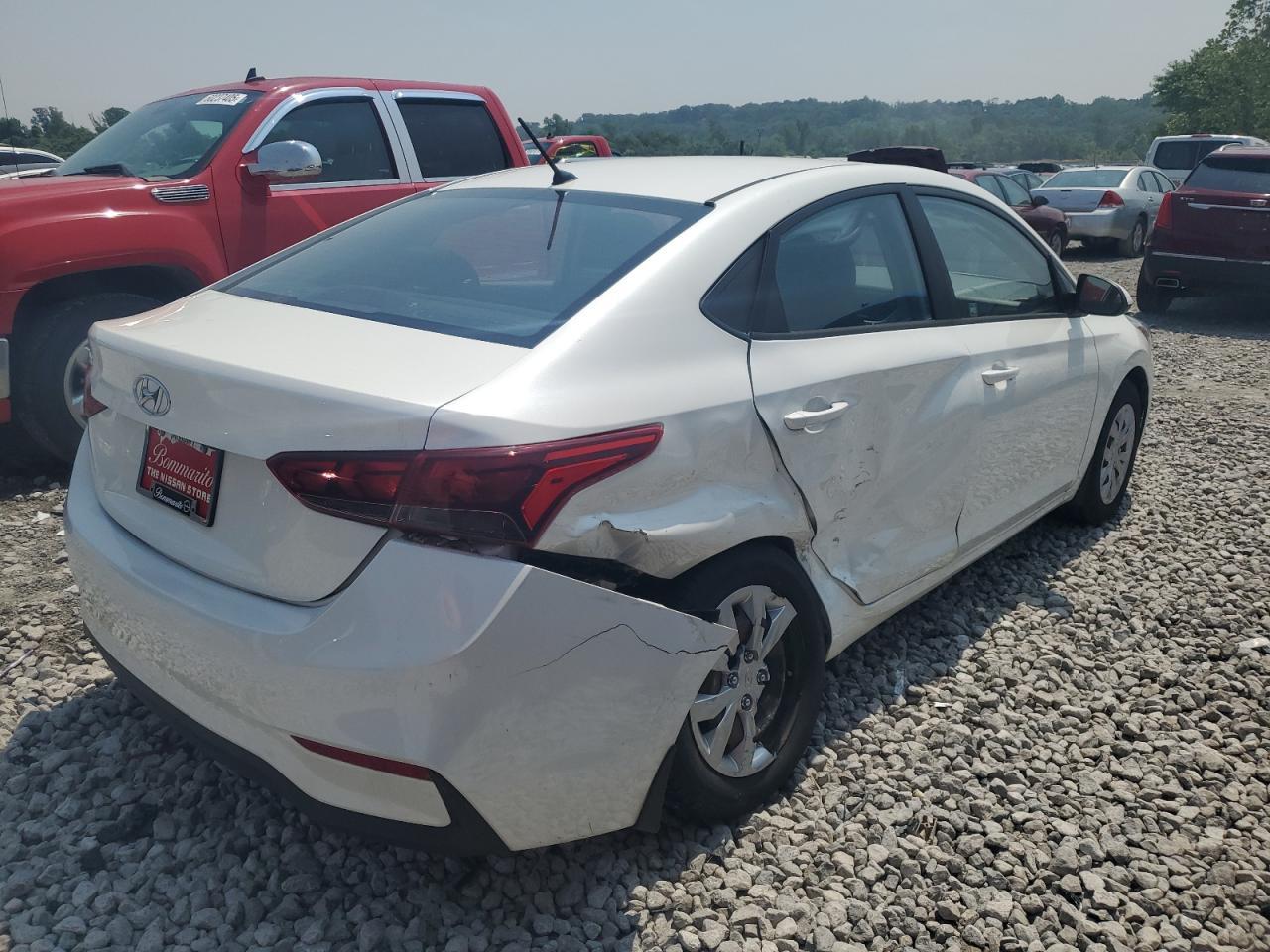 2020 Hyundai Accent Se - zdjęcie 3