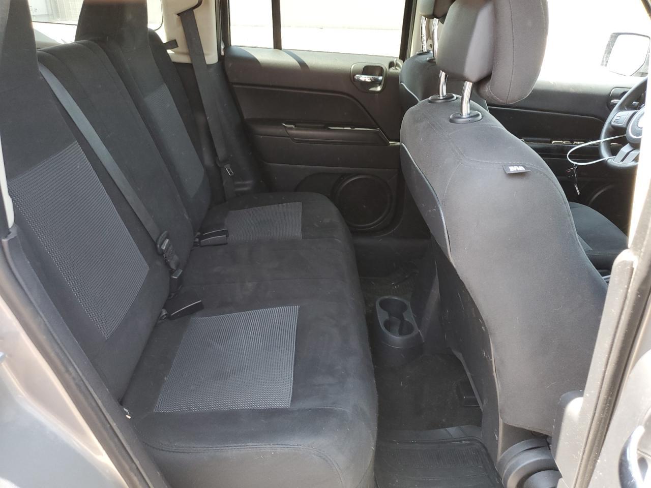 2015 Jeep Patriot Sport - zdjęcie 11
