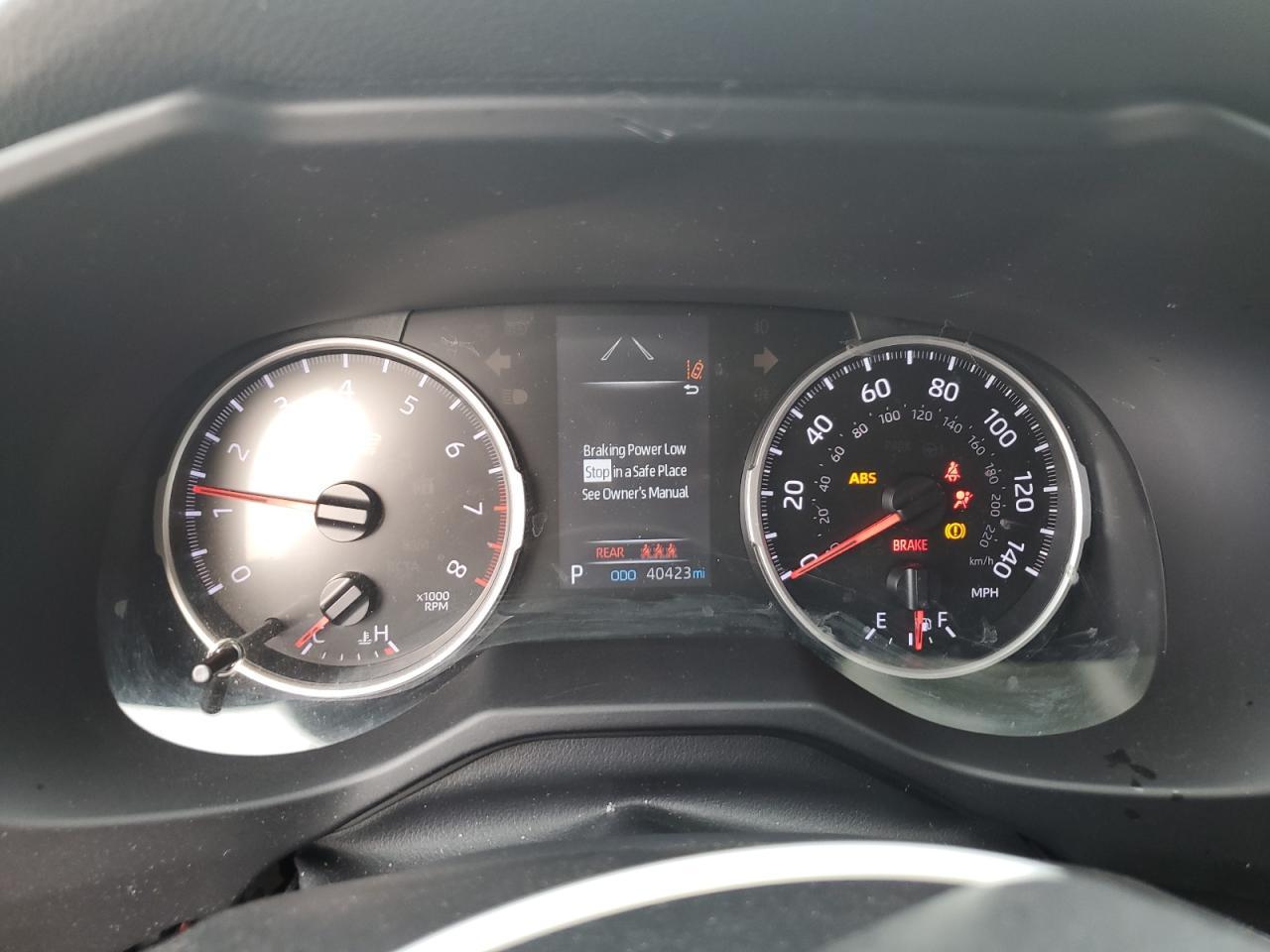 2022 Toyota Rav4 Le - zdjęcie 9