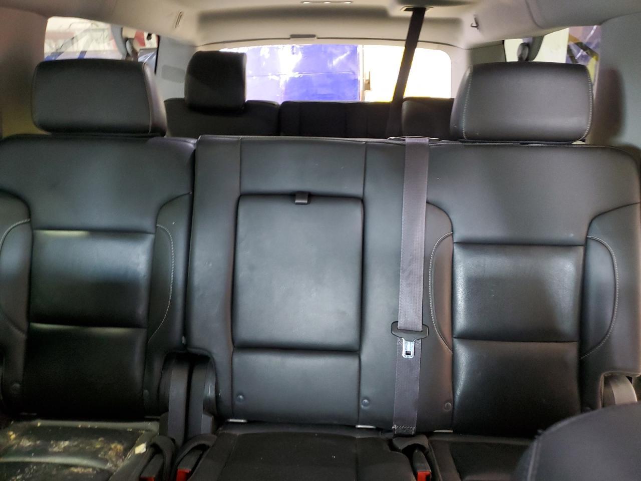 2015 Chevrolet Suburban K1500 Lt - zdjęcie 10