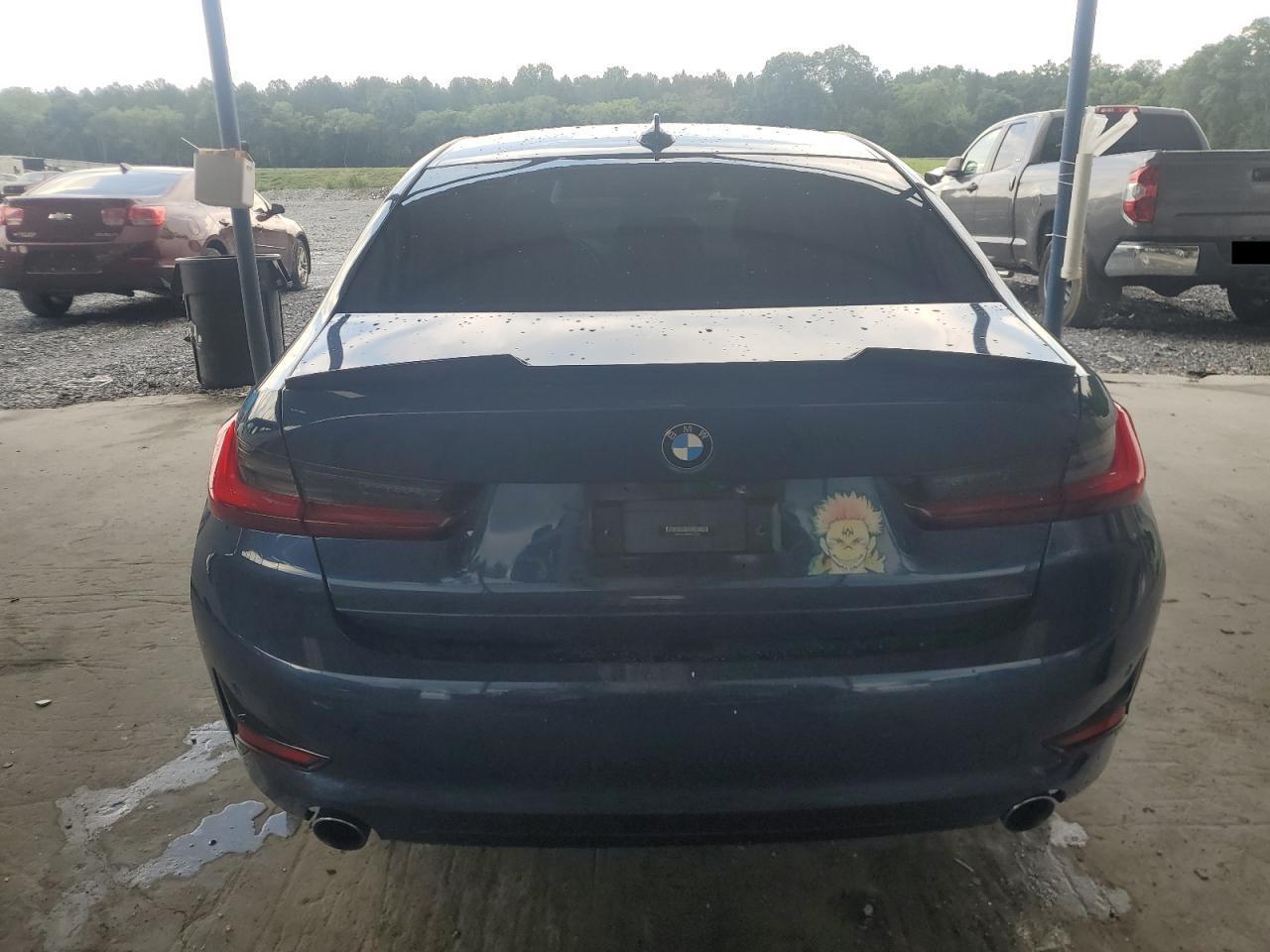 2022 BMW 330Xi - zdjęcie 6
