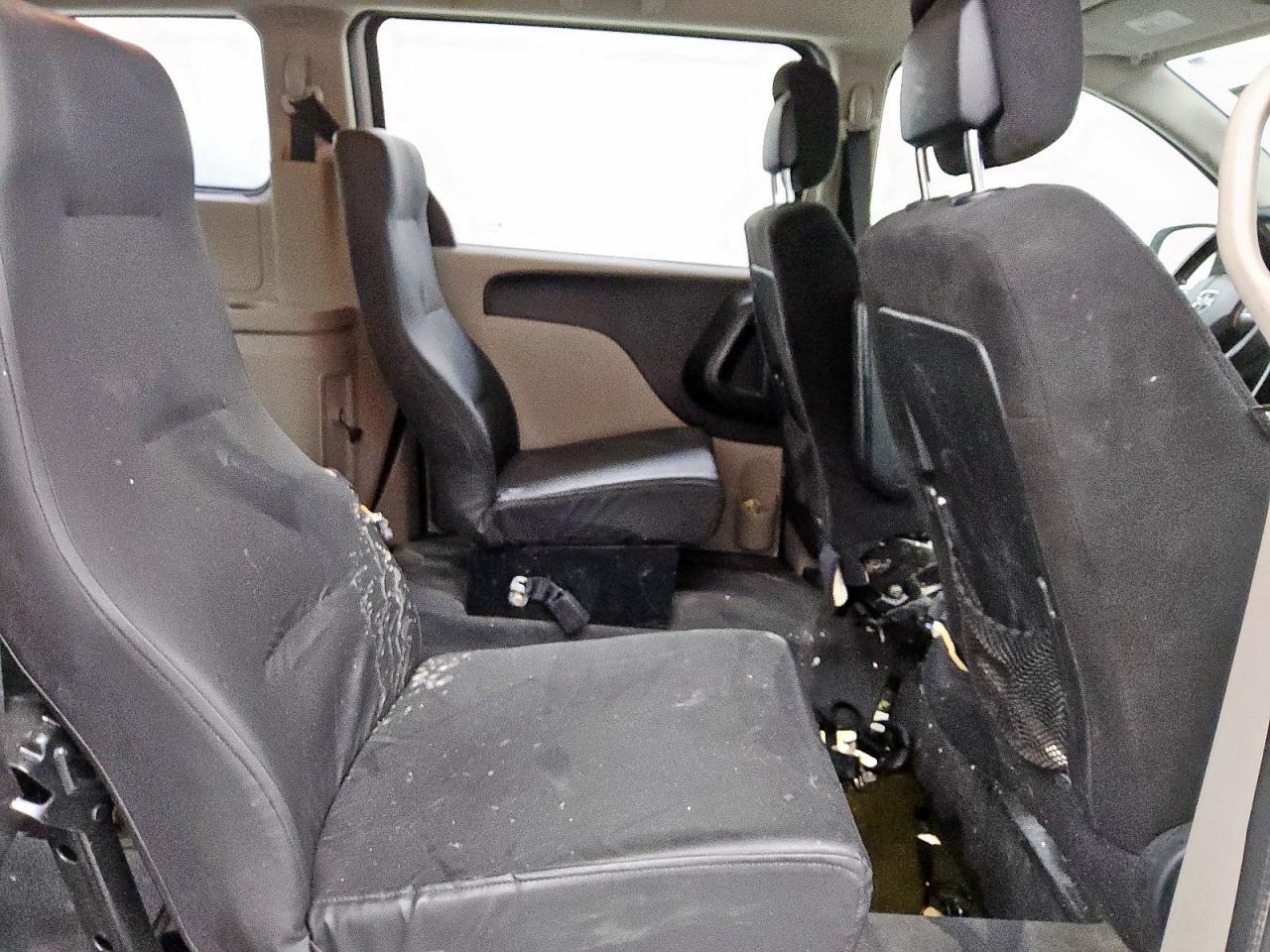 2014 Dodge Grand Caravan Se - zdjęcie 11