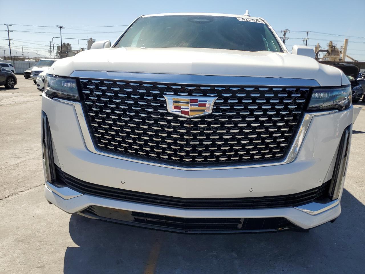2024 Cadillac Escalade Premium Luxury - zdjęcie 5