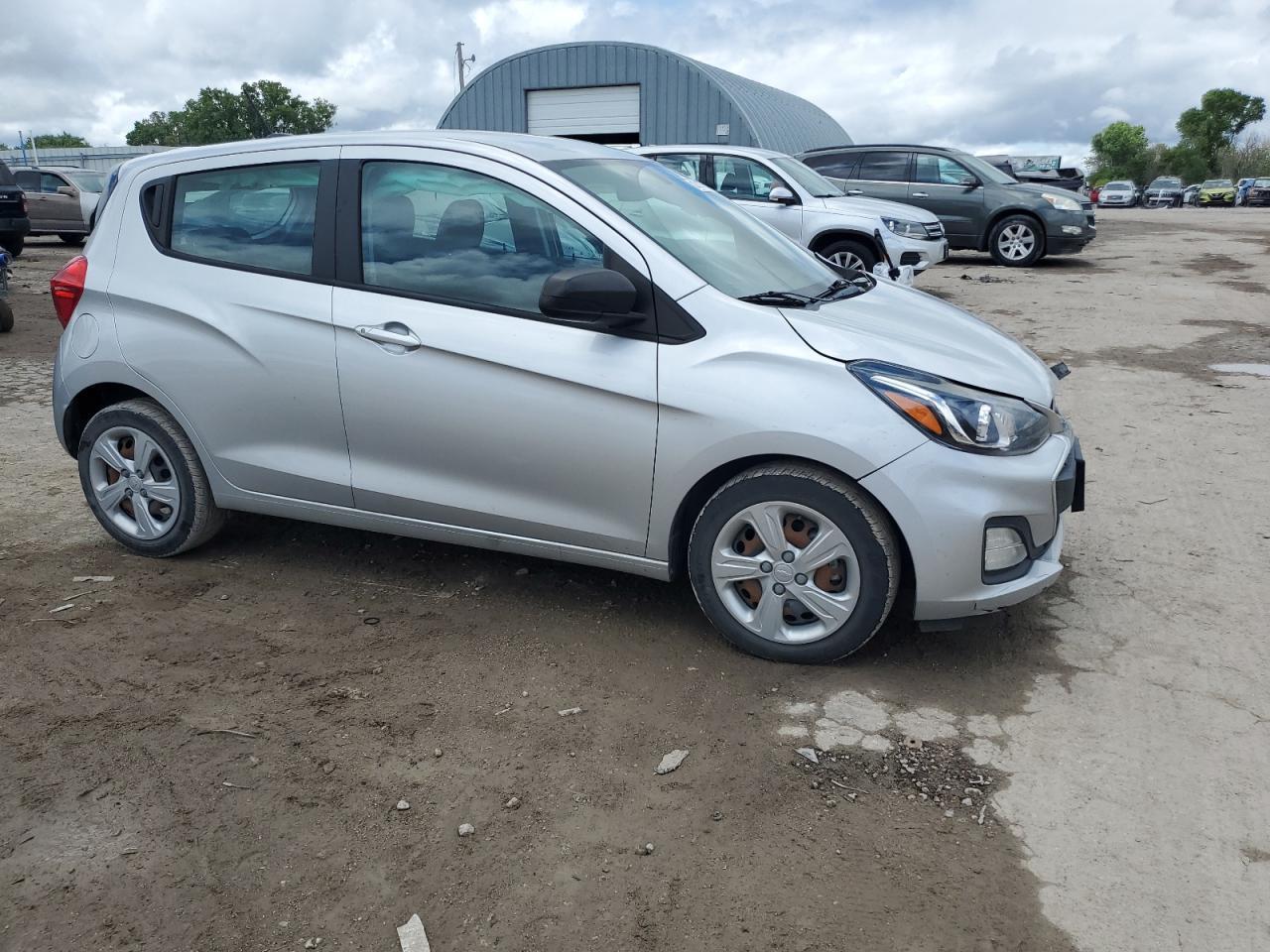 2021 Chevrolet Spark Ls - zdjęcie 4