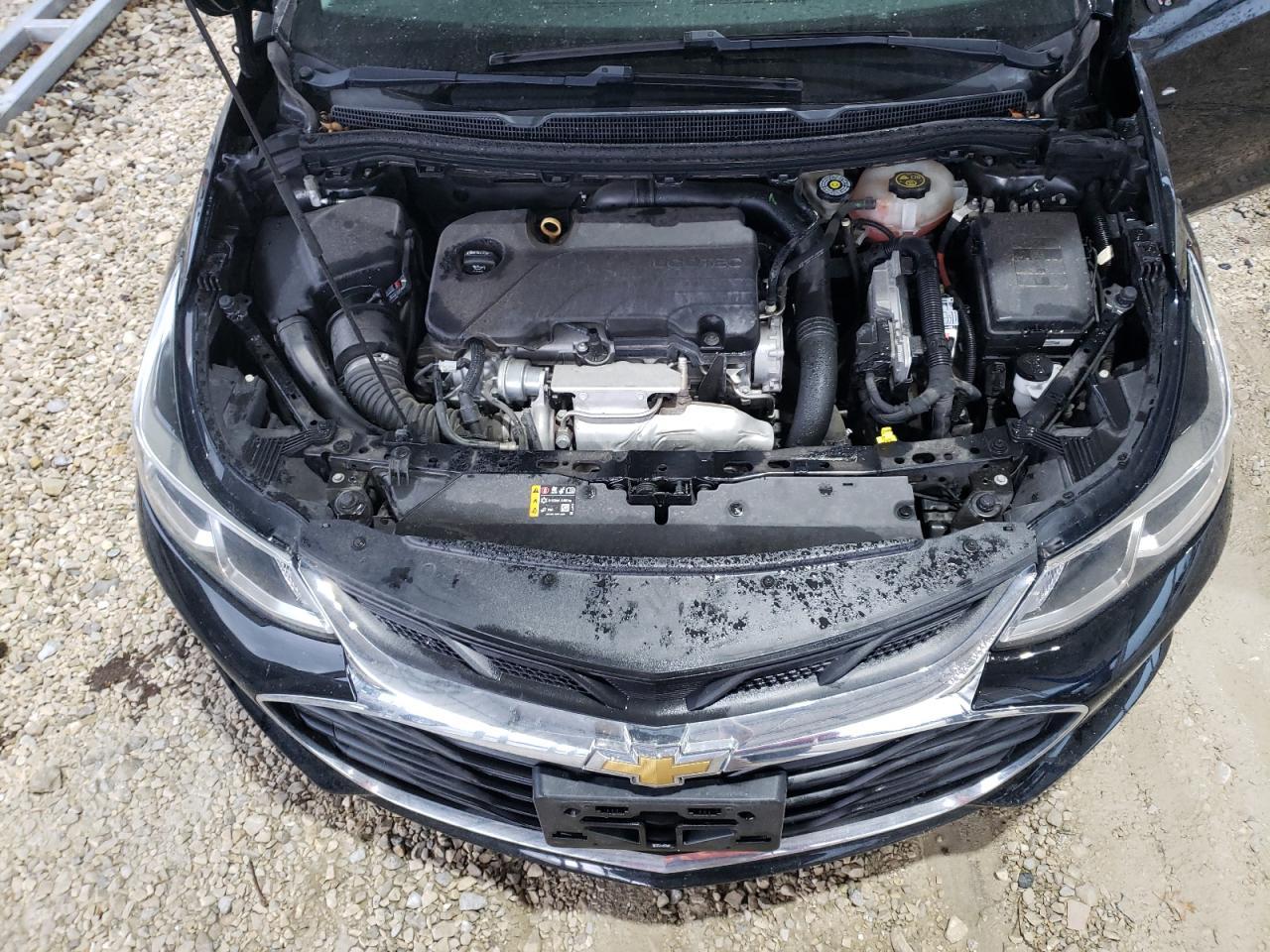 2019 Chevrolet Cruze Ls - zdjęcie 11