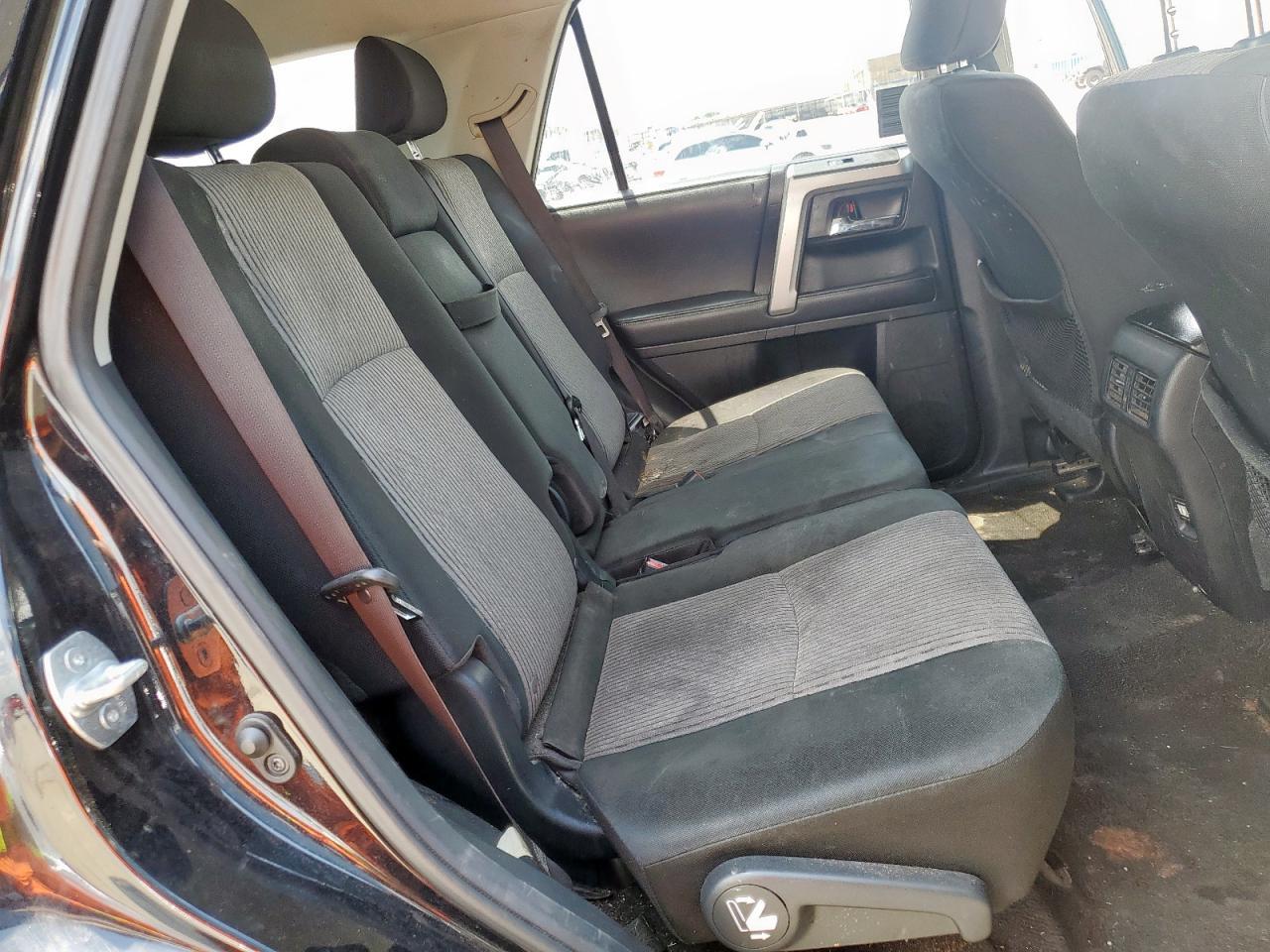 2019 Toyota 4Runner Sr5 - zdjęcie 11