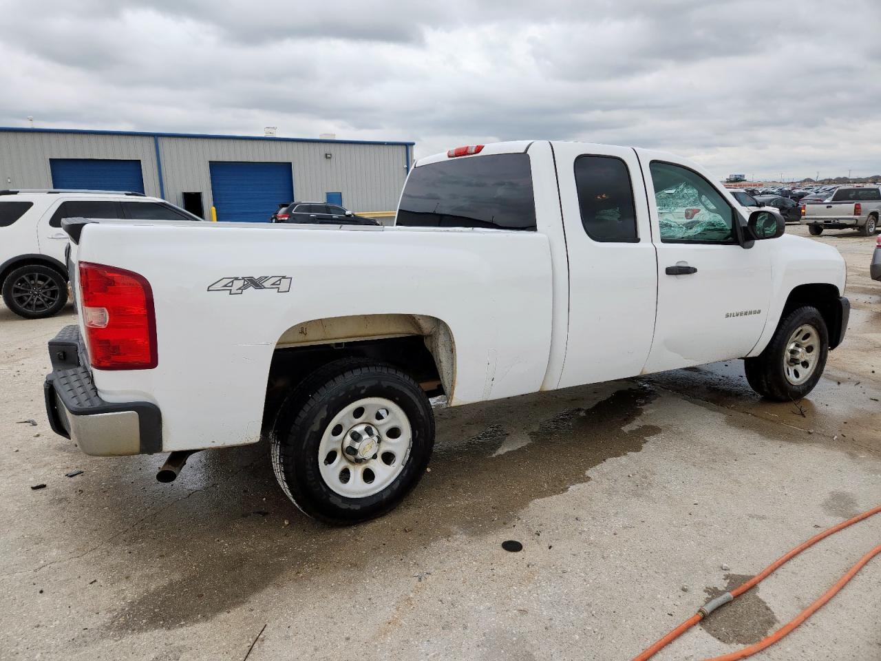 2013 Chevrolet Silverado K1500 - zdjęcie 3