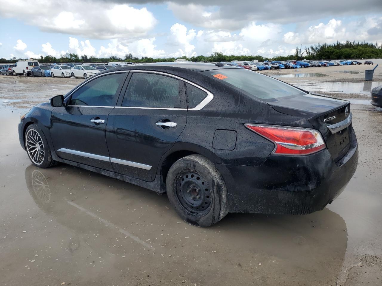 2015 Nissan Altima 2.5 - zdjęcie 2