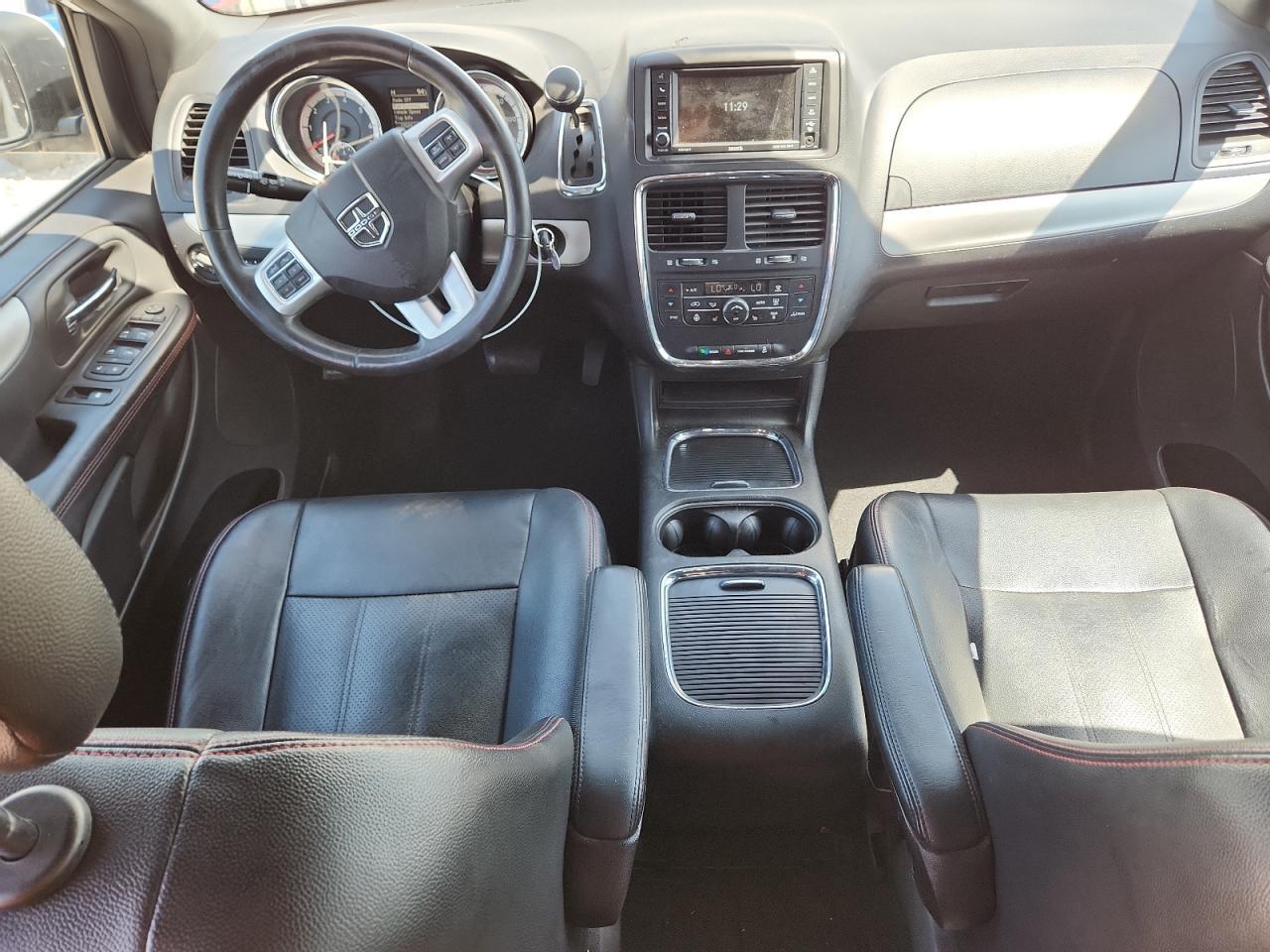 2017 Dodge Caravan - zdjęcie 8