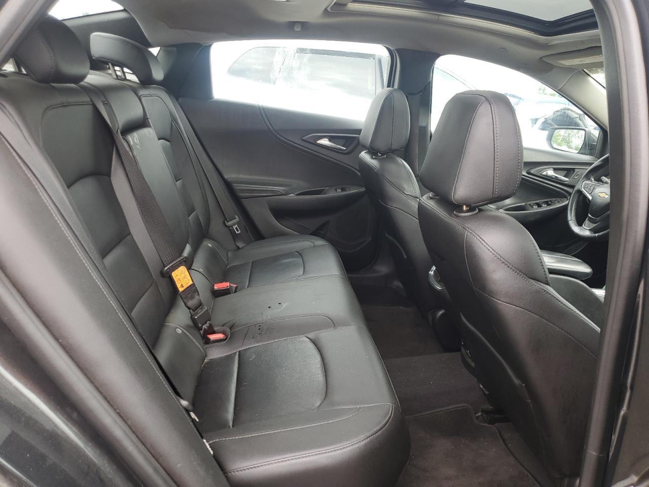 2017 Chevrolet Malibu Lt - zdjęcie 10