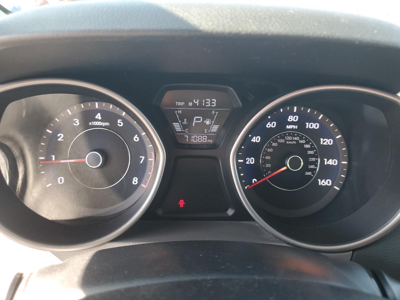 2015 Hyundai Elantra Se - zdjęcie 9