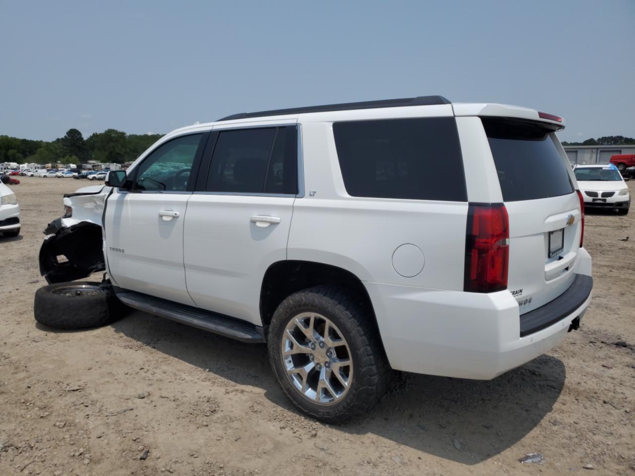 2019 Chevrolet Tahoe C1500 Lt - zdjęcie 2