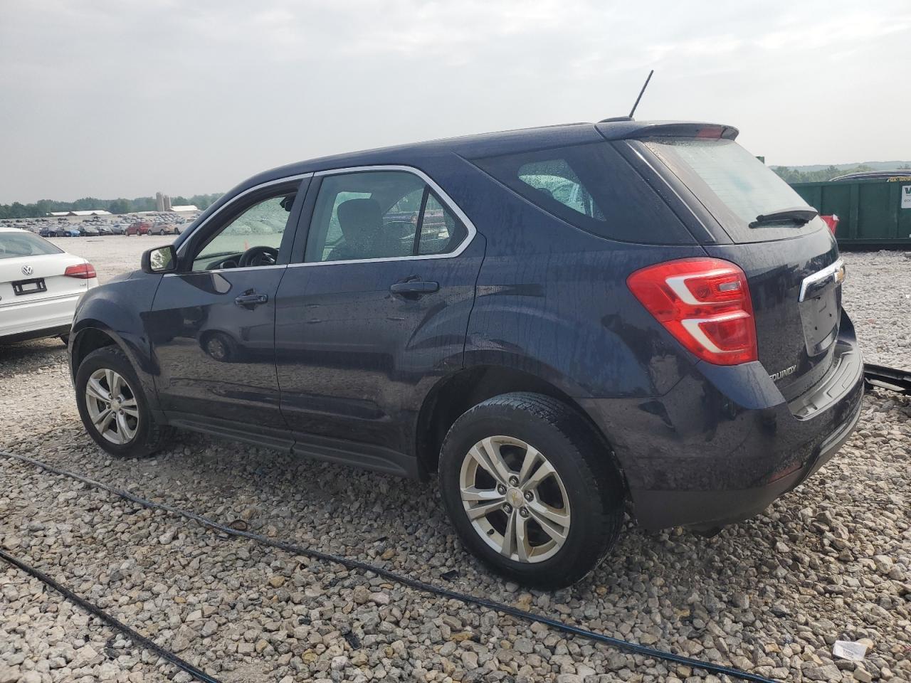 2017 Chevrolet Equinox Ls - zdjęcie 2