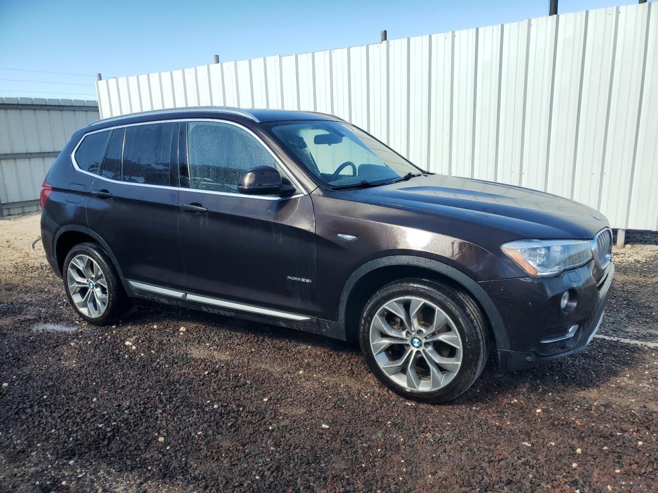 2016 BMW X3 xDrive28I - zdjęcie 4