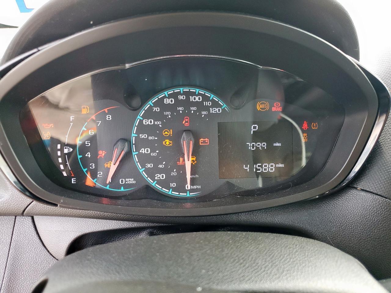 2020 Chevrolet Spark Ls - zdjęcie 9