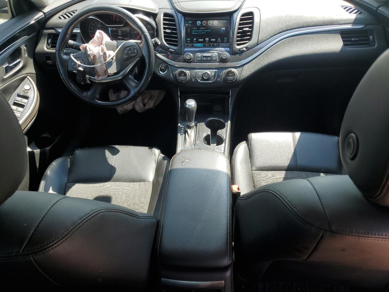 2020 Chevrolet Impala Lt - zdjęcie 8