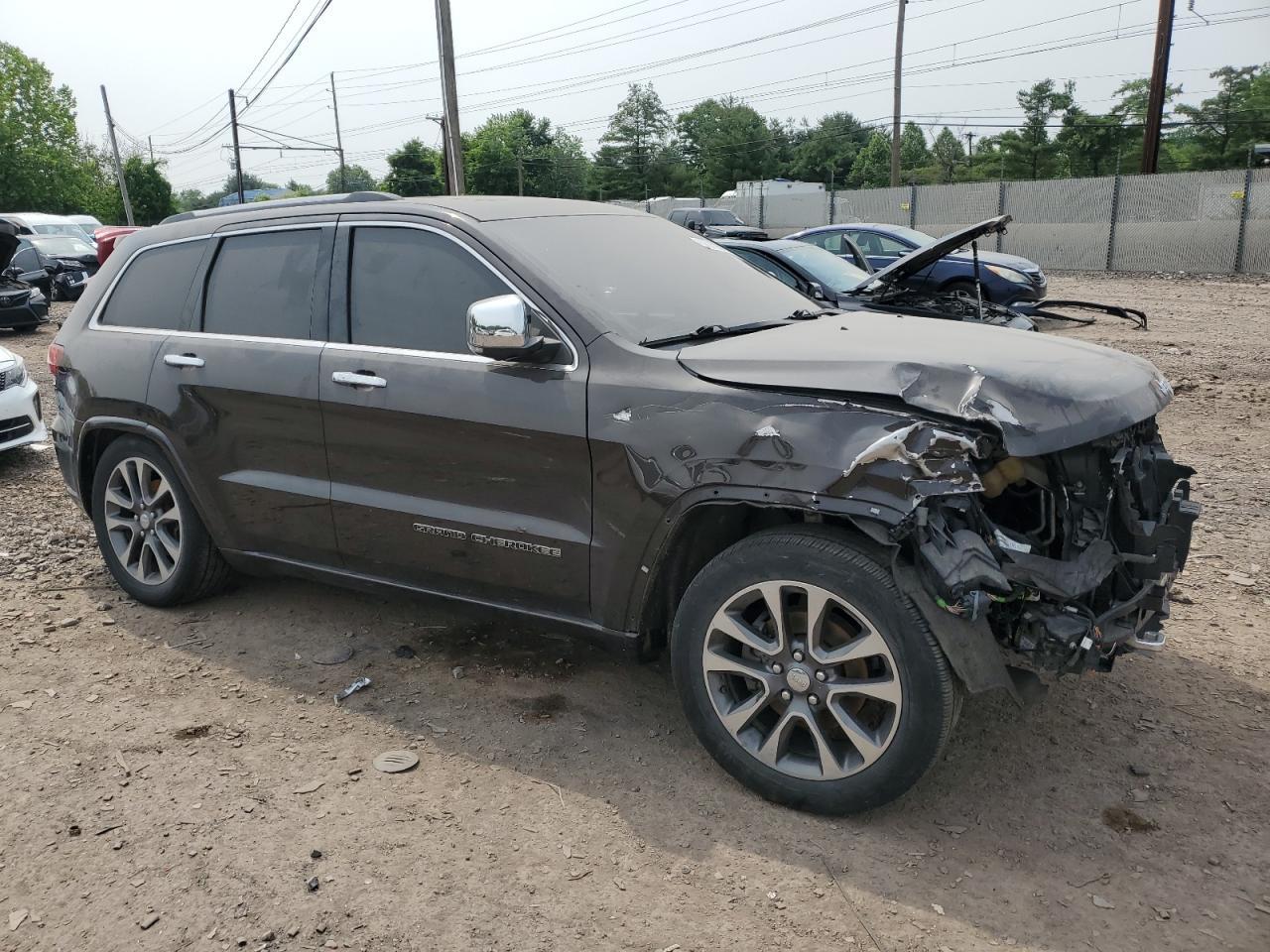 2017 Jeep Grand Cherokee Overland - zdjęcie 4