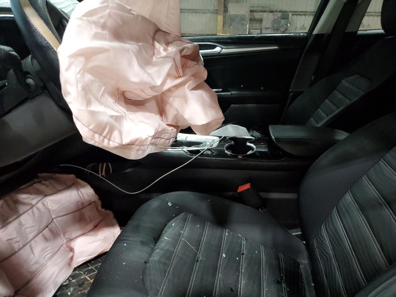 2016 Ford Fusion Se - zdjęcie 2