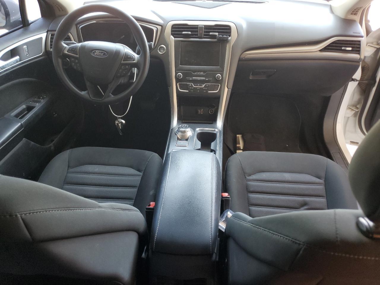 2019 Ford Fusion Se - zdjęcie 8