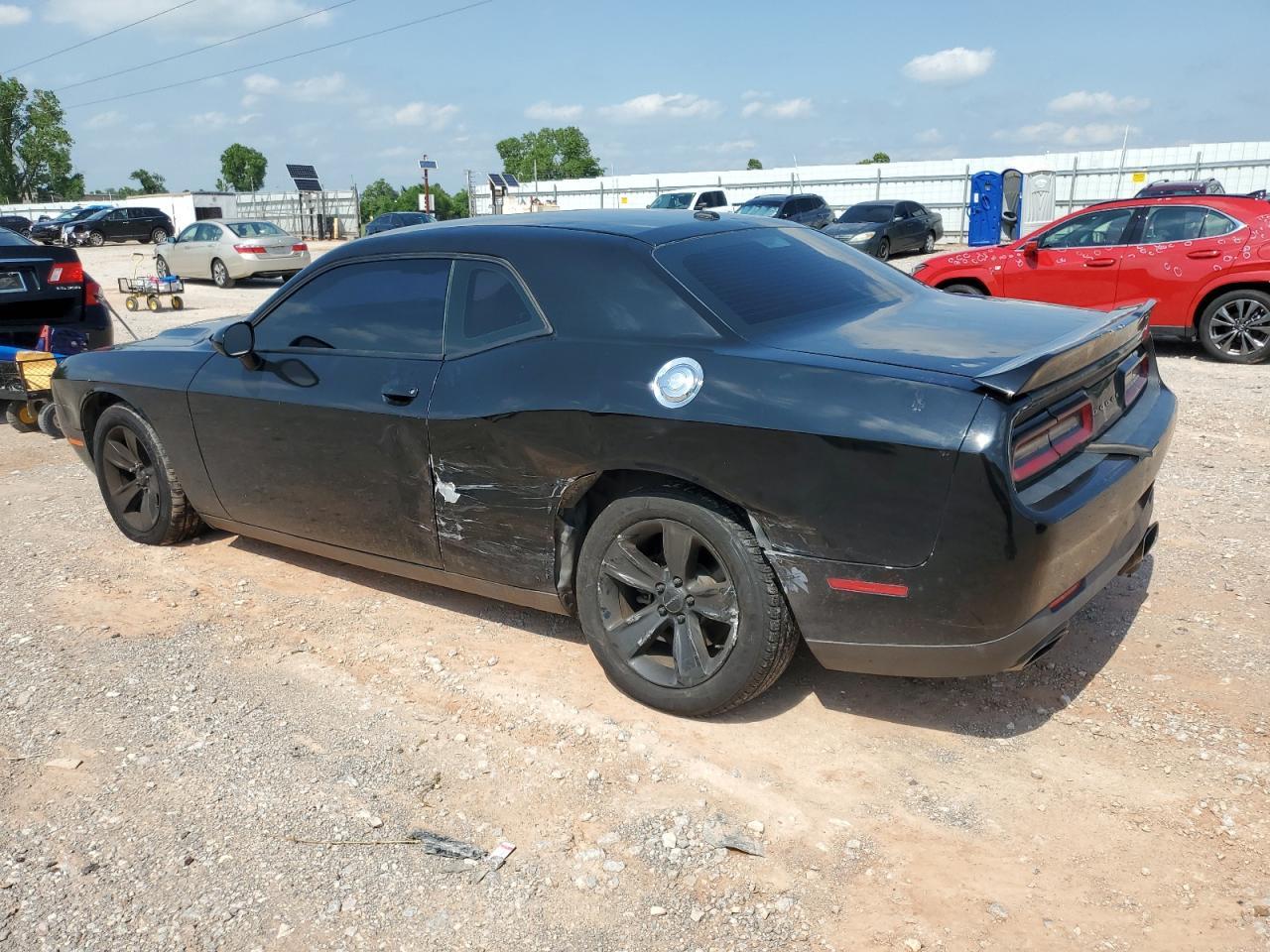 2017 Dodge Challenger Sxt - zdjęcie 2