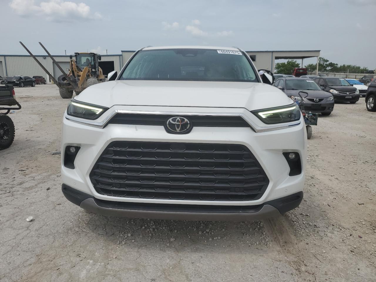 2024 Toyota Grand Highlander Xle - zdjęcie 5