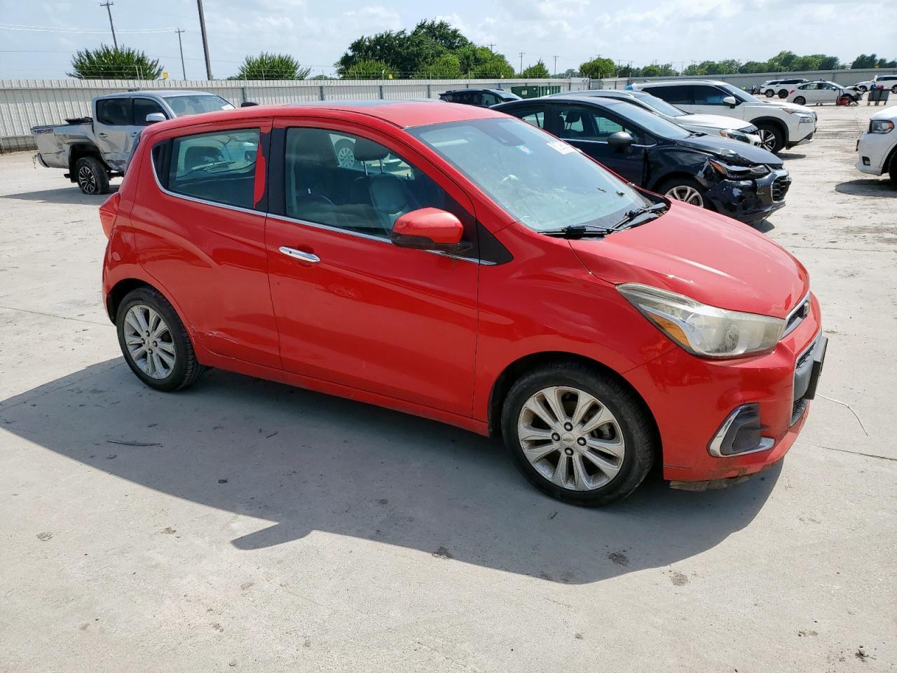 2016 Chevrolet Spark 2Lt - zdjęcie 4