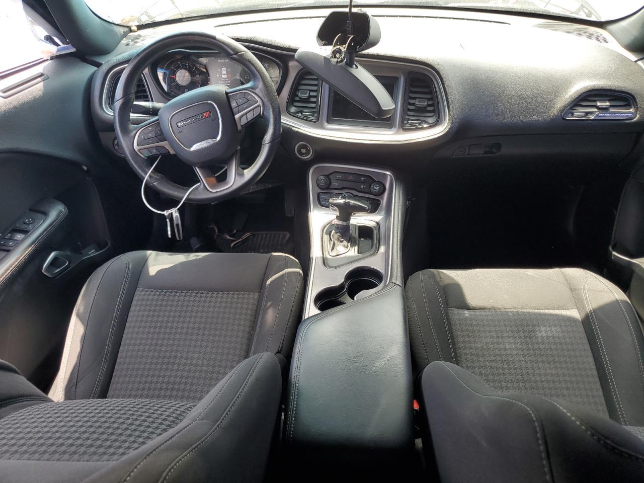 2019 Dodge Challenger Sxt - zdjęcie 8