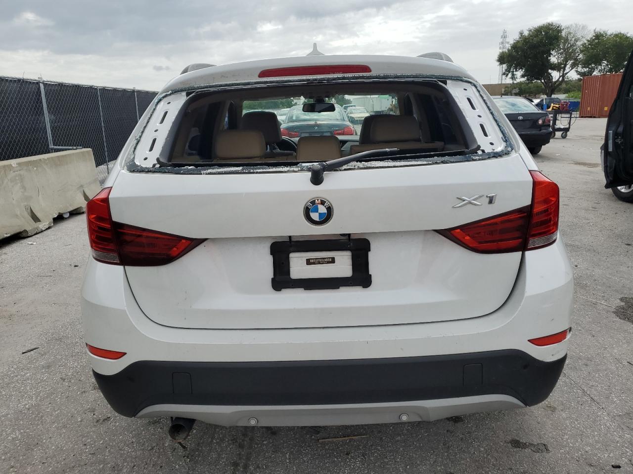 2015 BMW X1 xDrive28I - zdjęcie 6