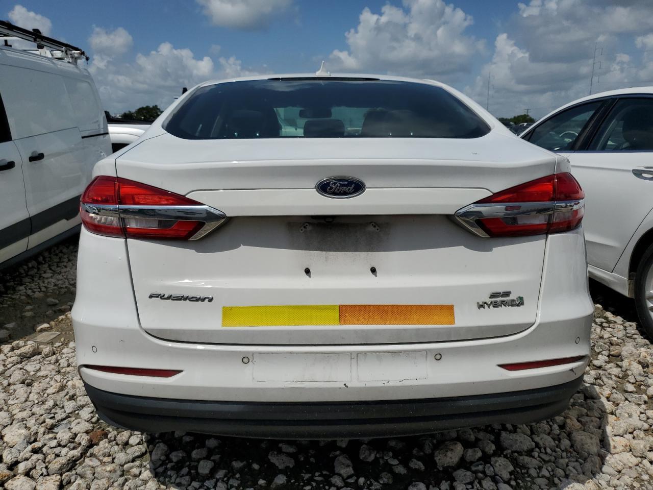 2019 Ford Fusion Se - zdjęcie 6