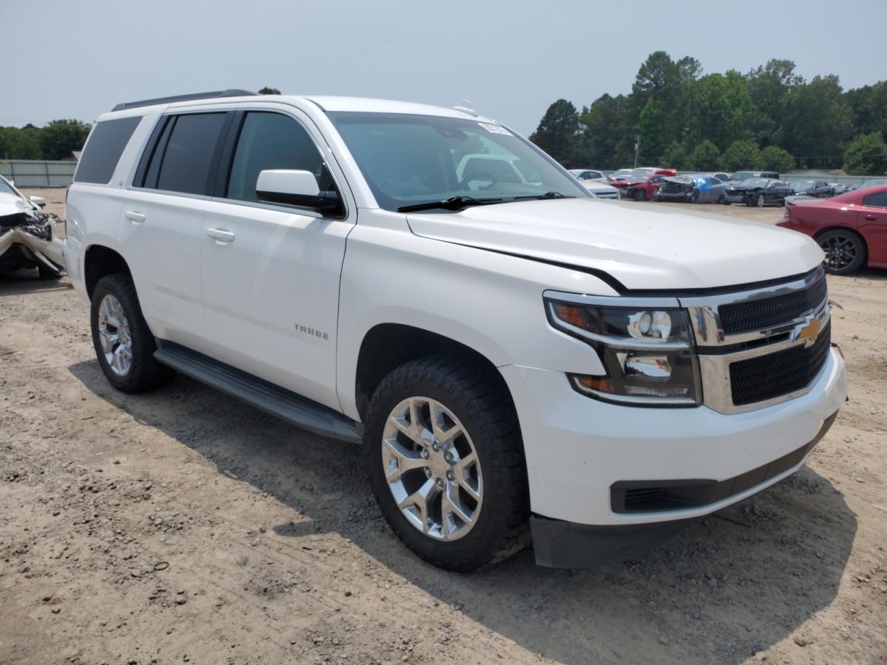 2019 Chevrolet Tahoe C1500 Lt - zdjęcie 4