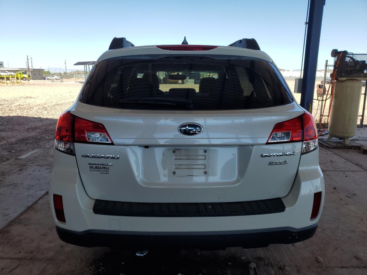 2014 Subaru Outback 2.5I Premium - zdjęcie 6