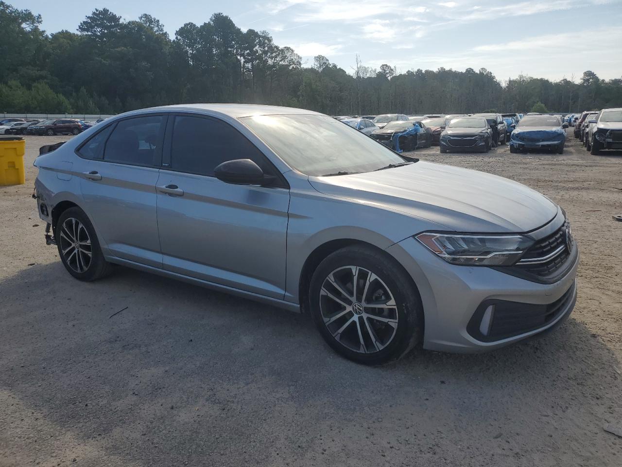 2023 Volkswagen Jetta Sport - zdjęcie 4