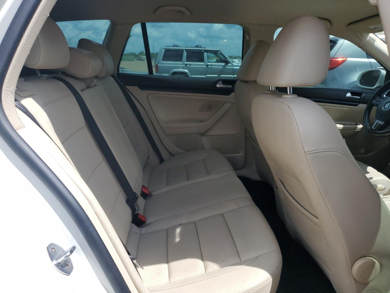 2013 Volkswagen Jetta Tdi - zdjęcie 10