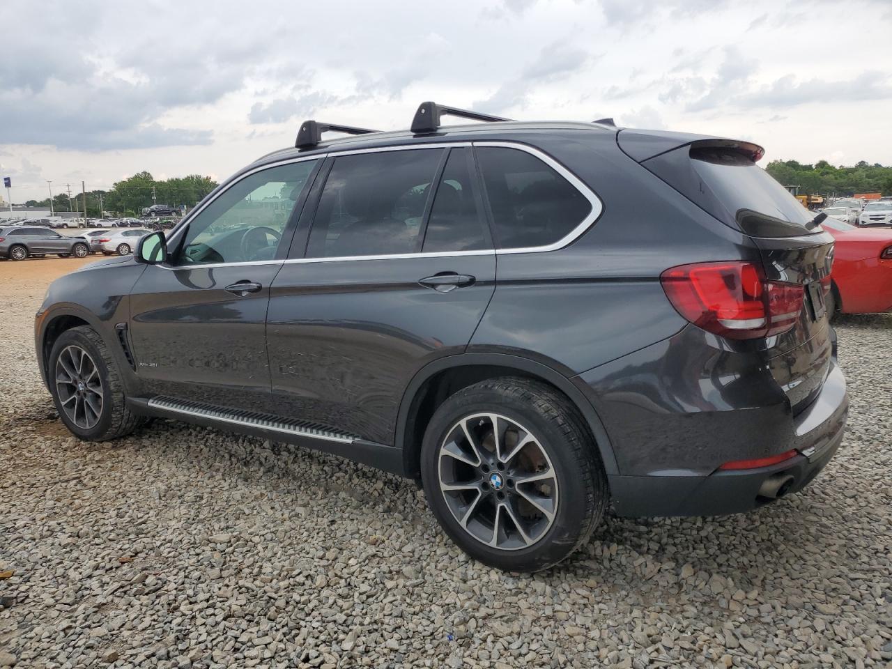 2017 BMW X5 xDrive35I - zdjęcie 2