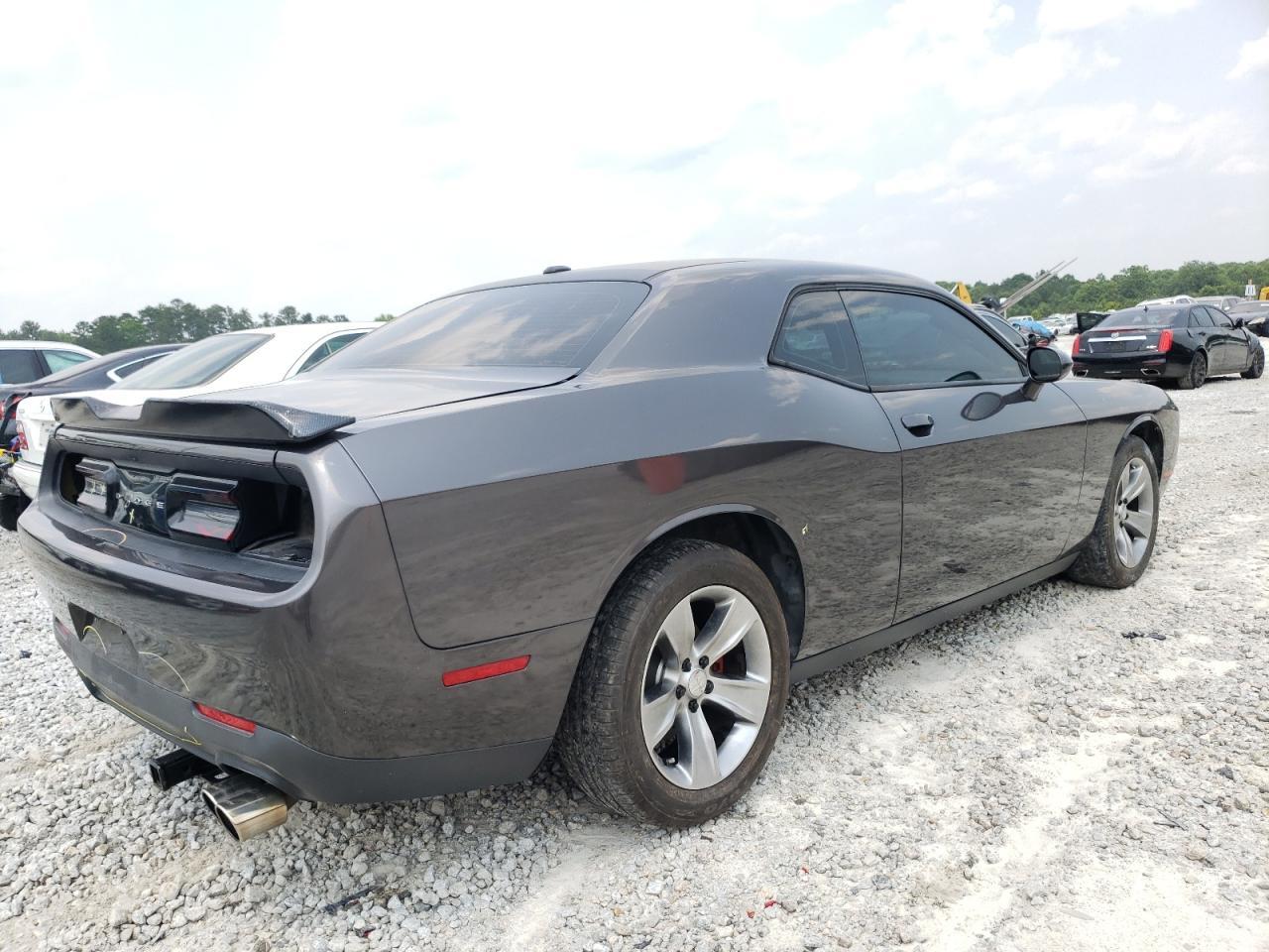 2016 Dodge Challenger Sxt - zdjęcie 3
