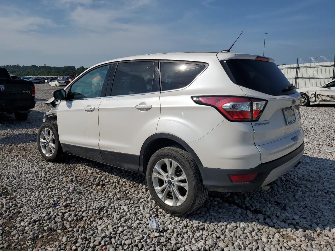 2017 Ford Escape Se - zdjęcie 2