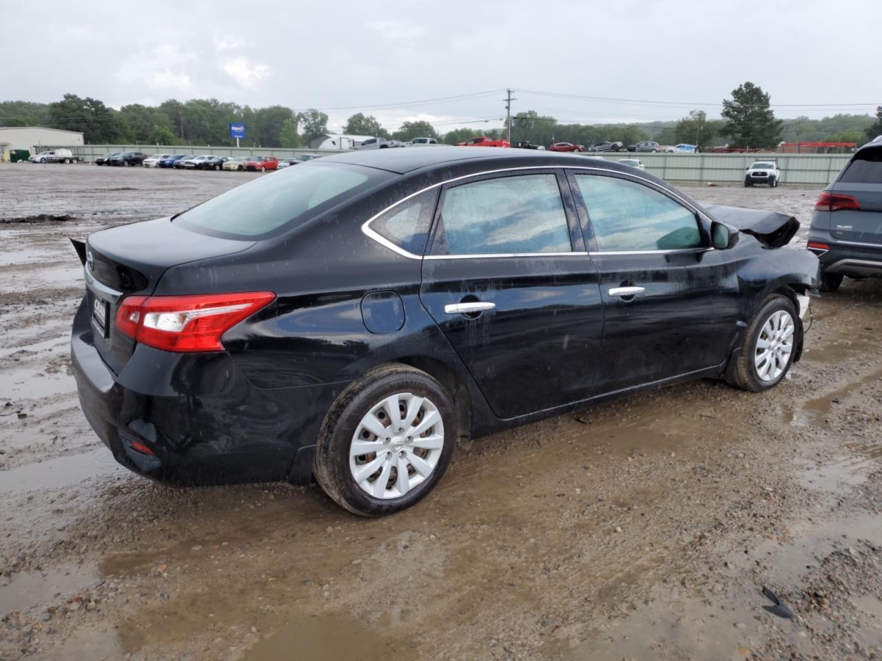 2019 Nissan Sentra S - zdjęcie 3