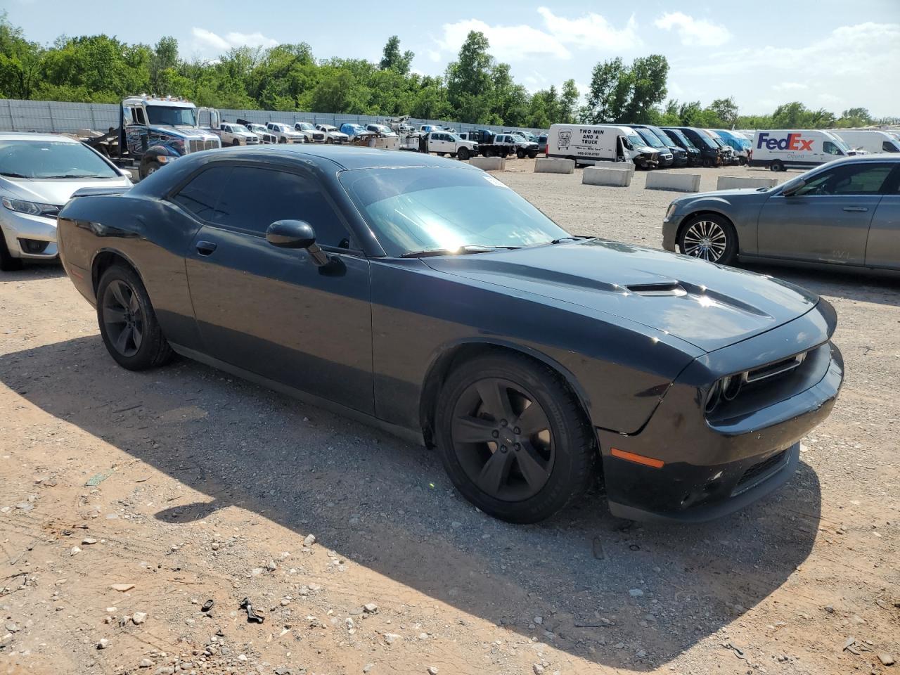 2017 Dodge Challenger Sxt - zdjęcie 4