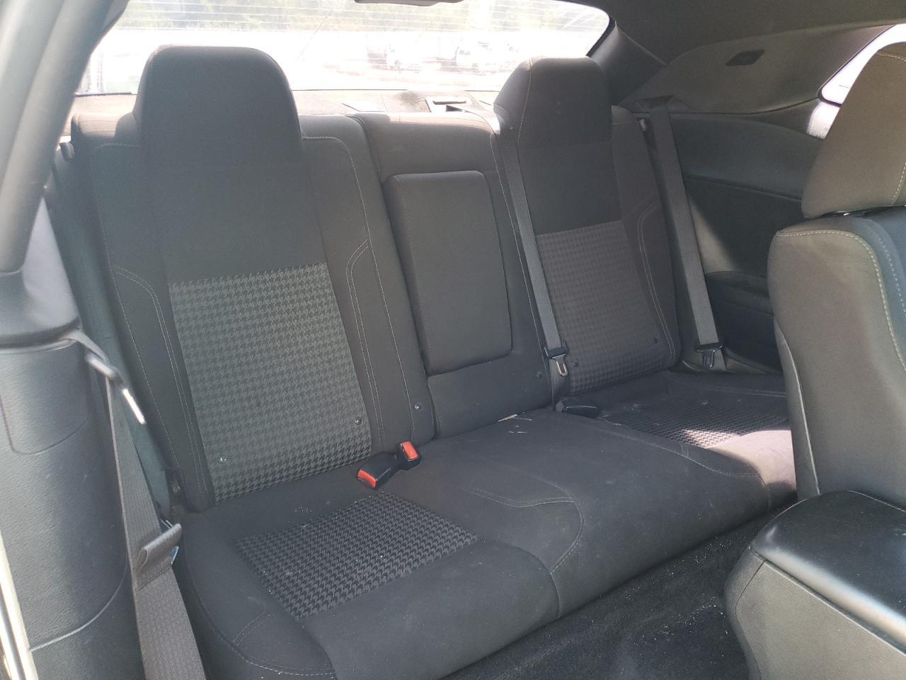 2017 Dodge Challenger Sxt - zdjęcie 10