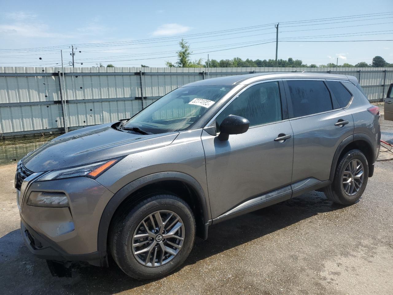 2021 Nissan Rogue S - zdjęcie główne