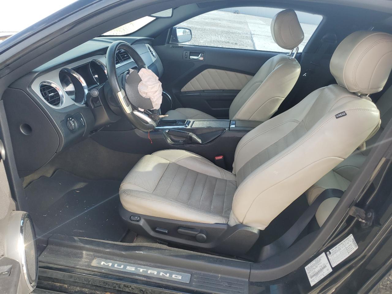 2014 Ford Mustang - zdjęcie 7