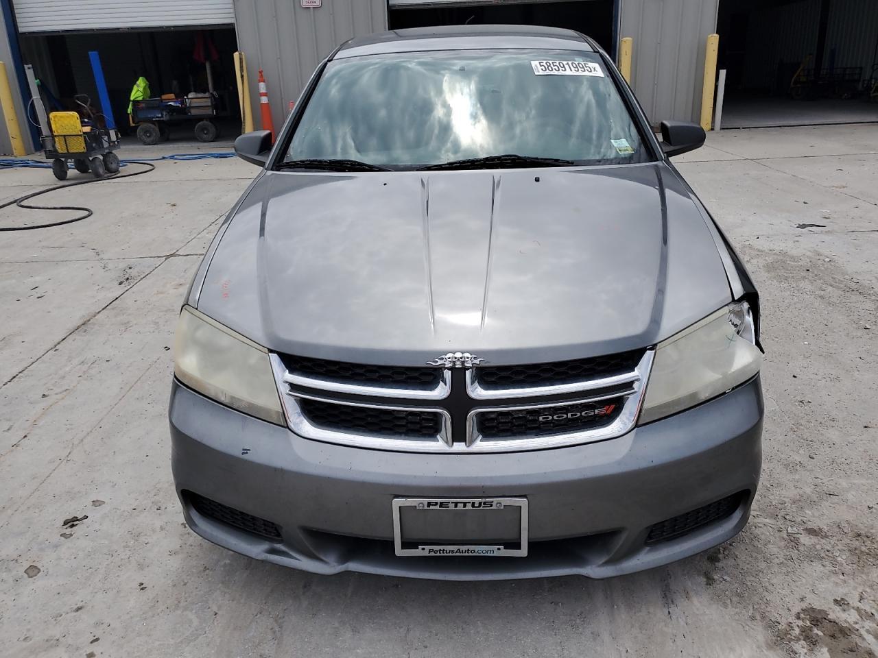 2013 Dodge Avenger Se - zdjęcie 5