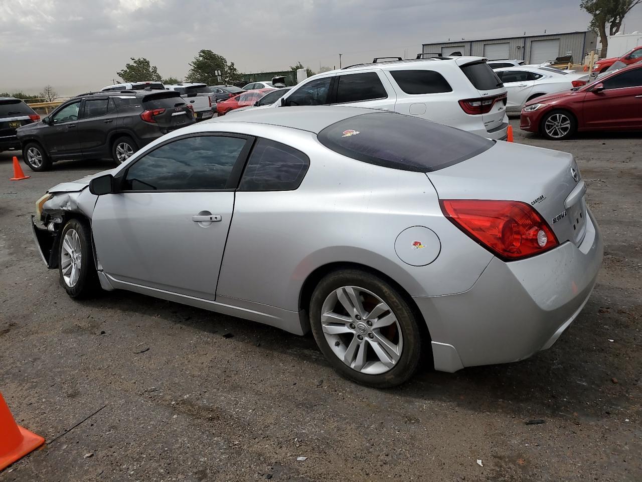 2013 Nissan Altima S - zdjęcie 2