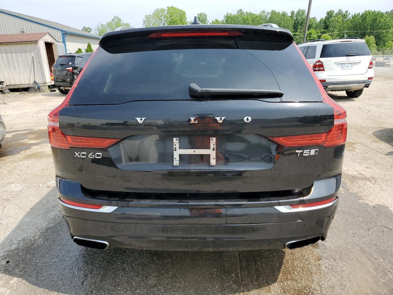 2018 Volvo Xc60 T5 Inscription - zdjęcie 6