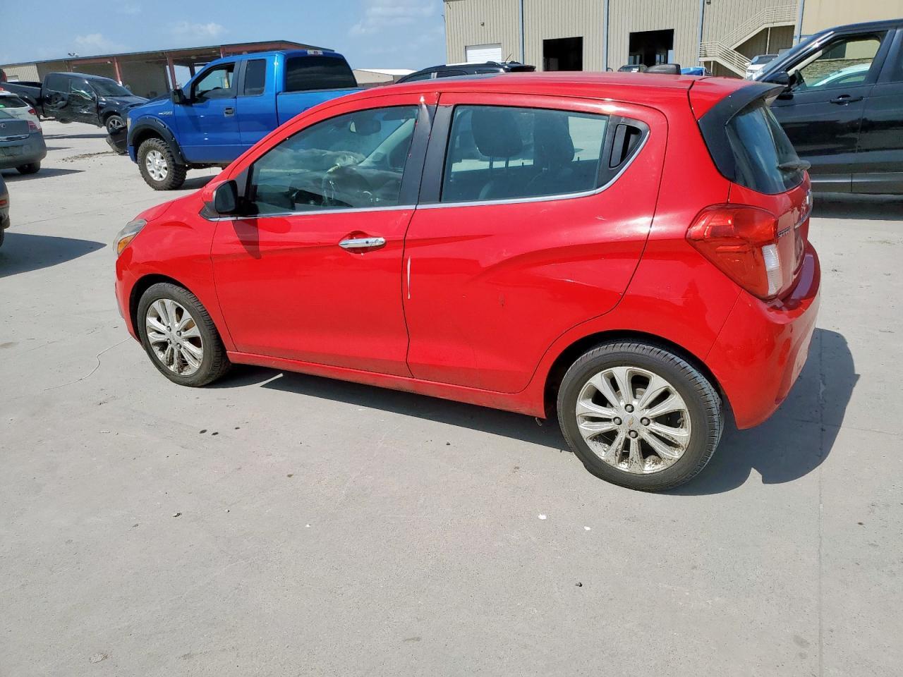 2016 Chevrolet Spark 2Lt - zdjęcie 2
