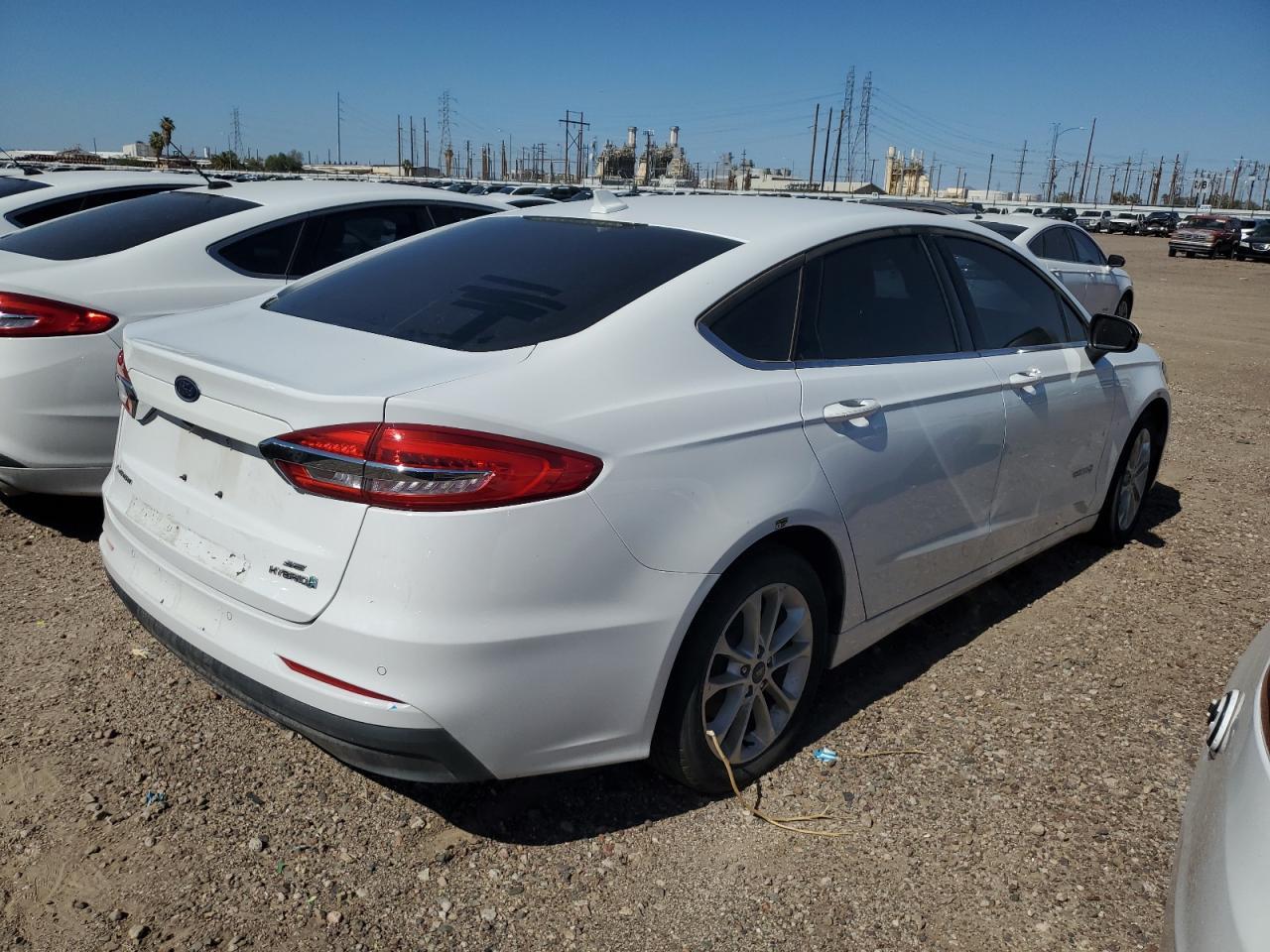 2019 Ford Fusion Se - zdjęcie 3