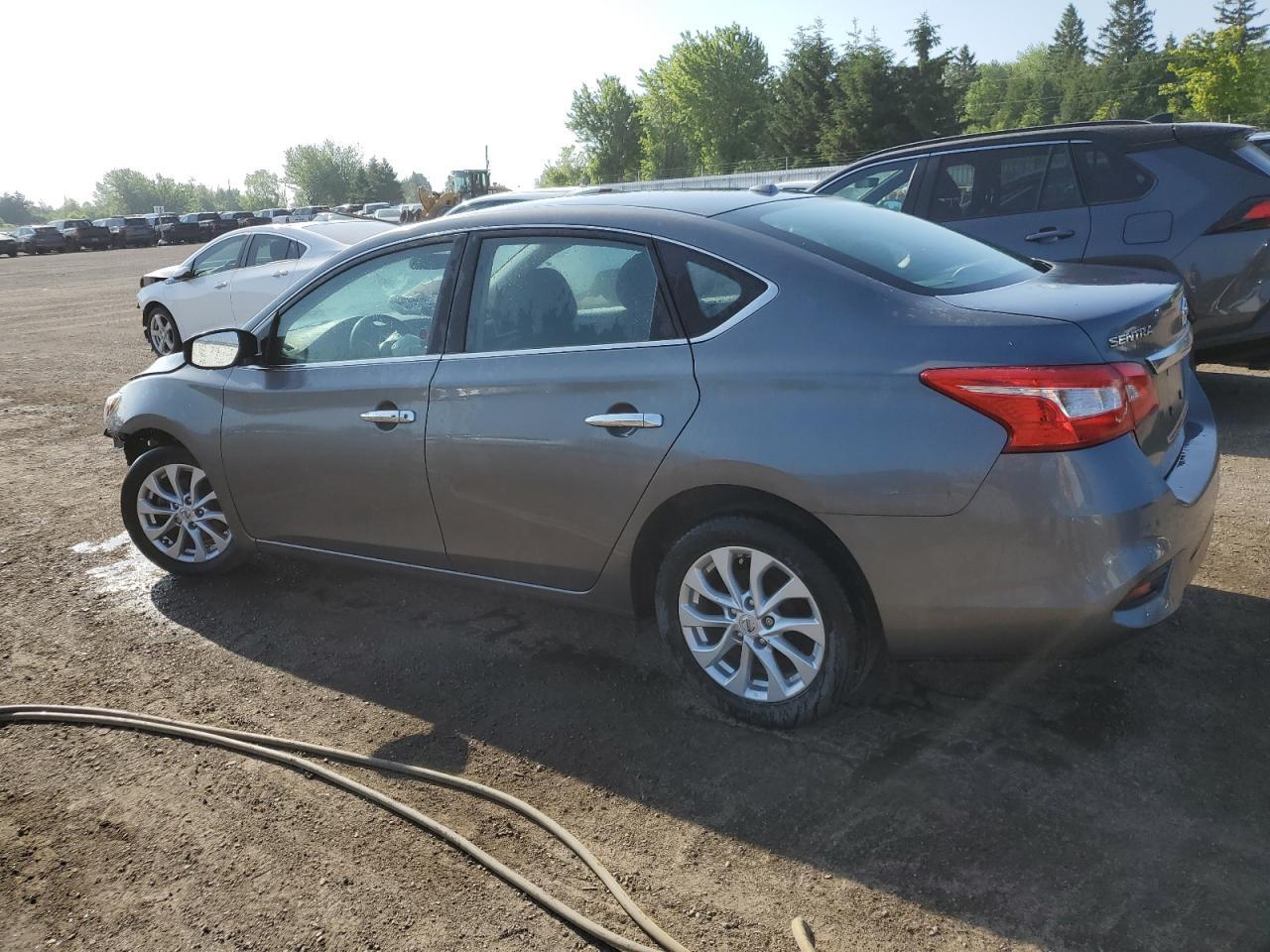 2019 Nissan Sentra S - zdjęcie 2