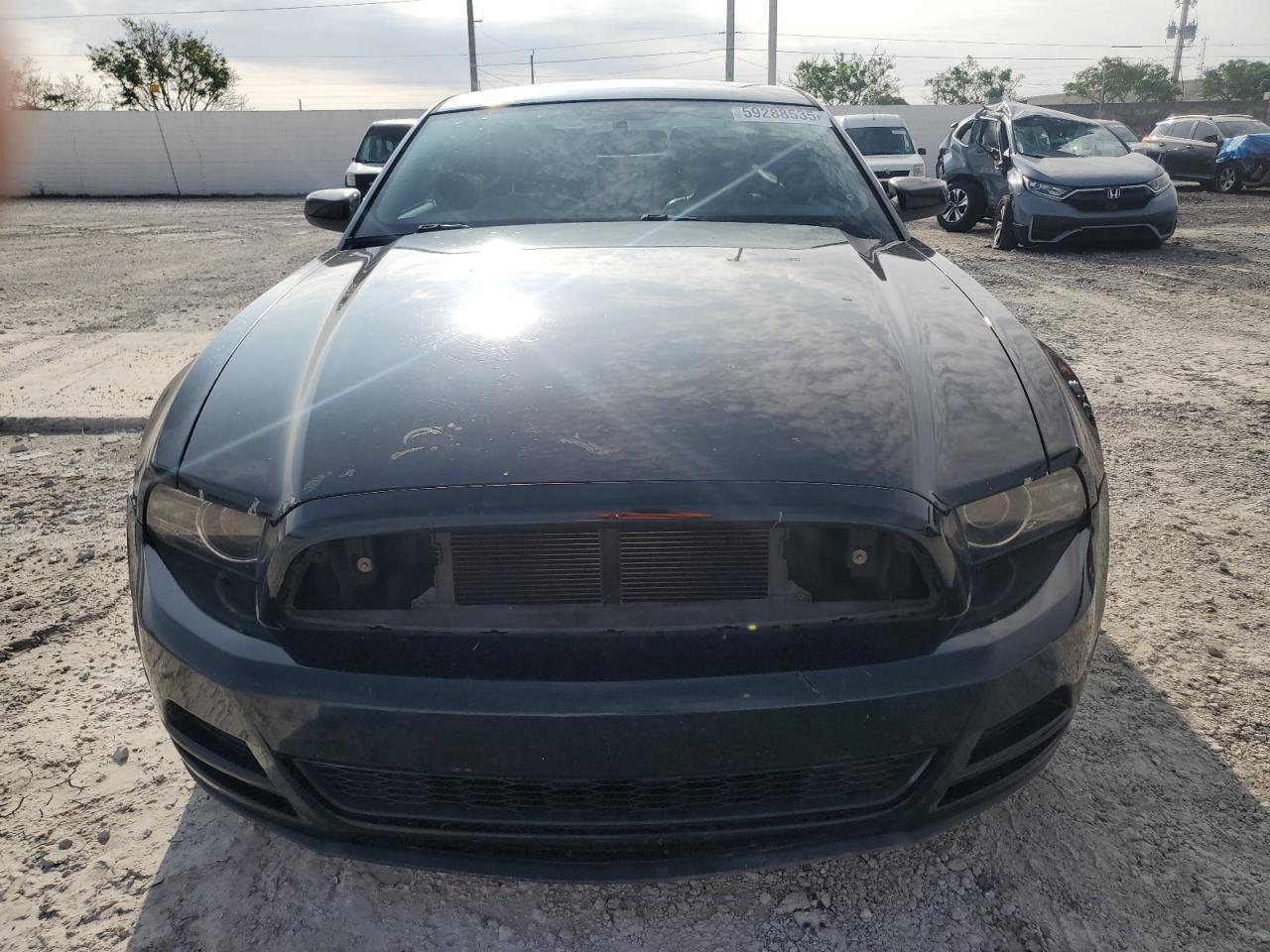 2014 Ford Mustang - zdjęcie 5