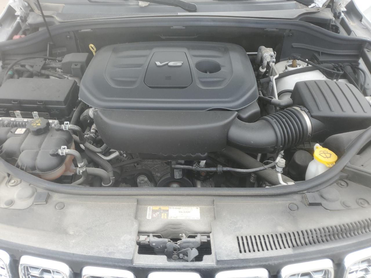 2018 Jeep Grand Cherokee Overland - zdjęcie 21